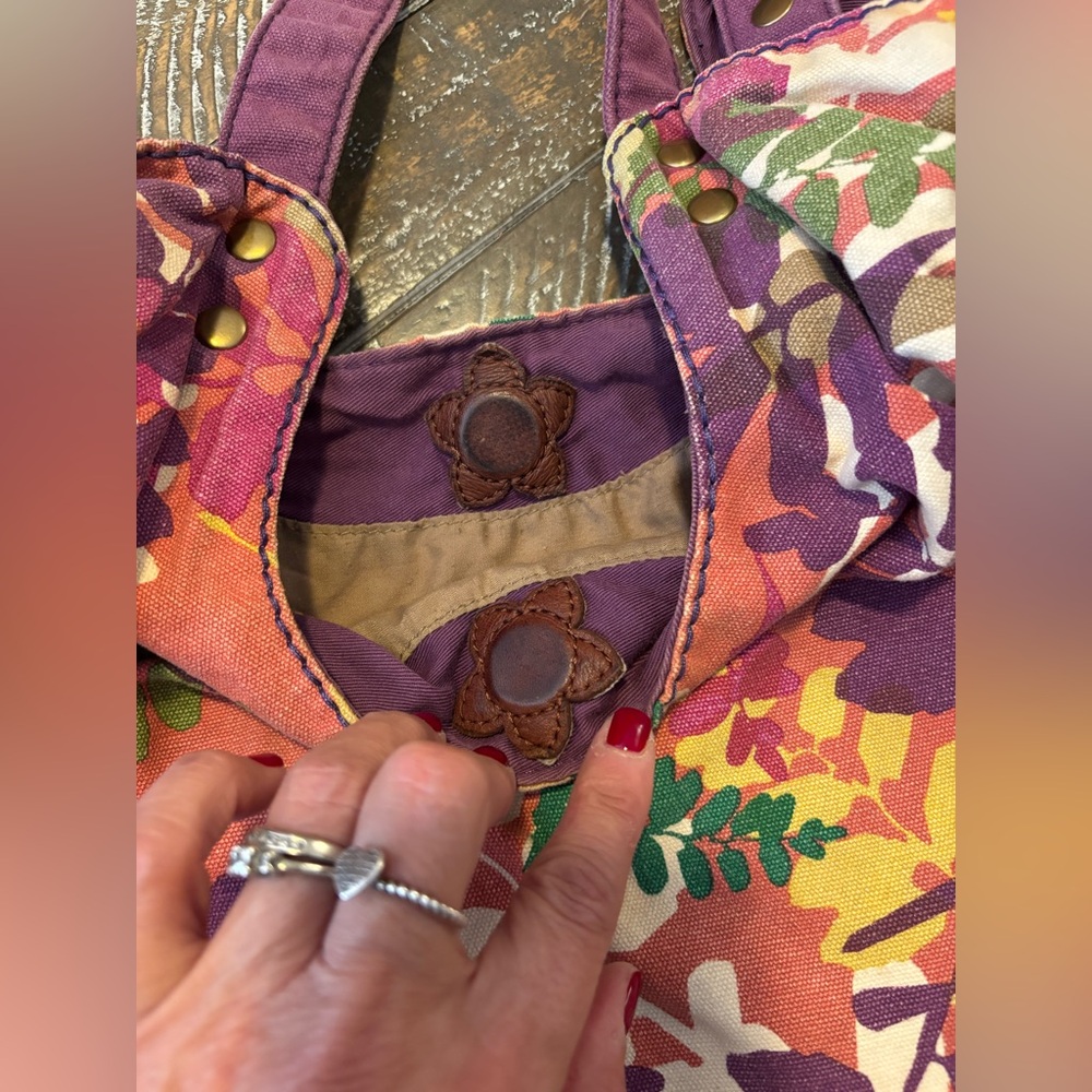 Lucky Brand Purple and Pink Floral Shoulder Bag - Picture 4 of 11
